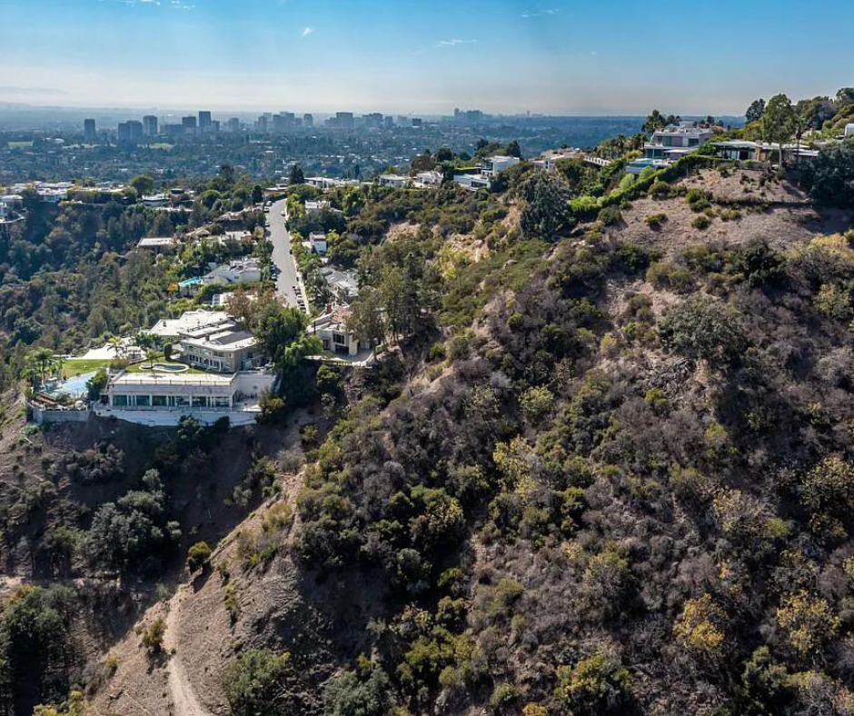 los angeles hillside